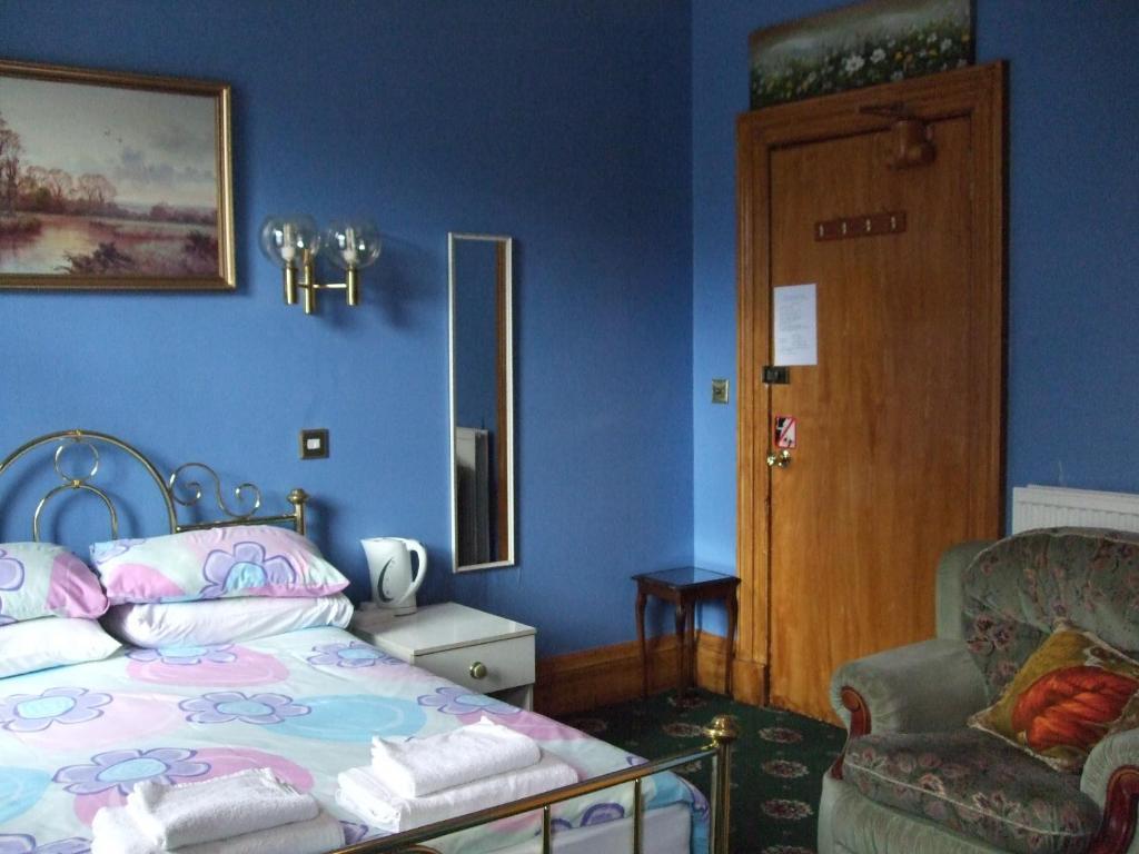 Swan Lake Guest House Edinburgh Bilik gambar