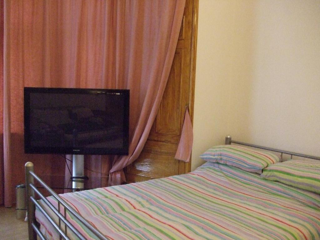 Swan Lake Guest House Edinburgh Bilik gambar
